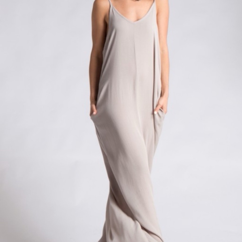 Elegant Cream Maxi Skirt